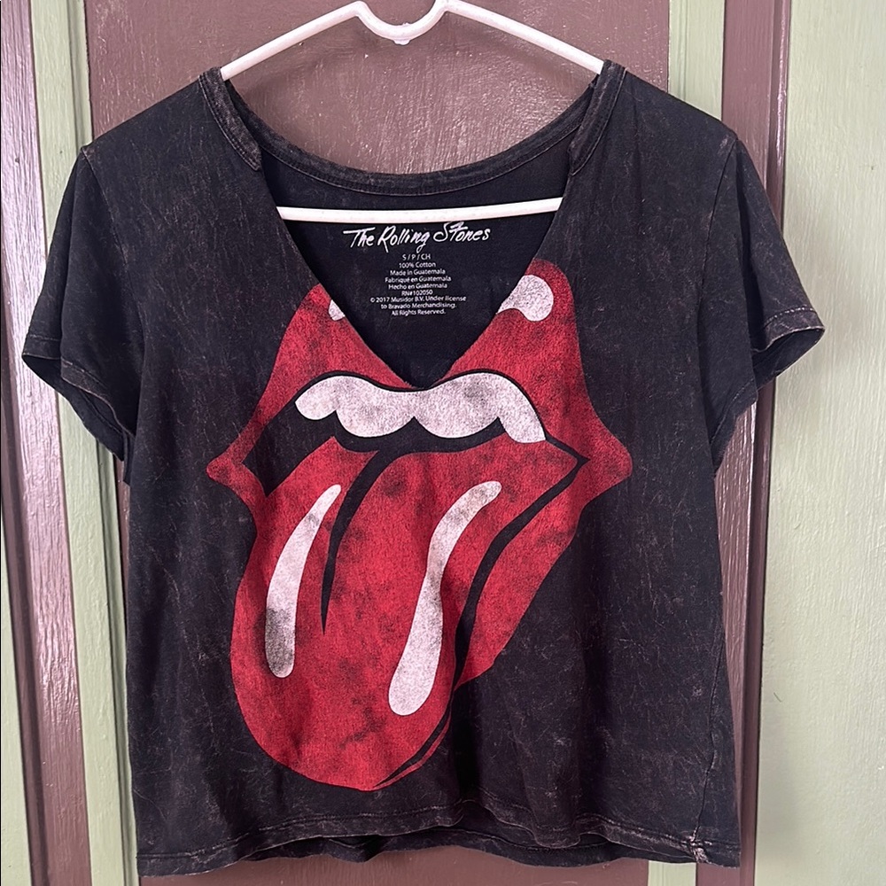 Distressed Rolling Stones Tee size Small